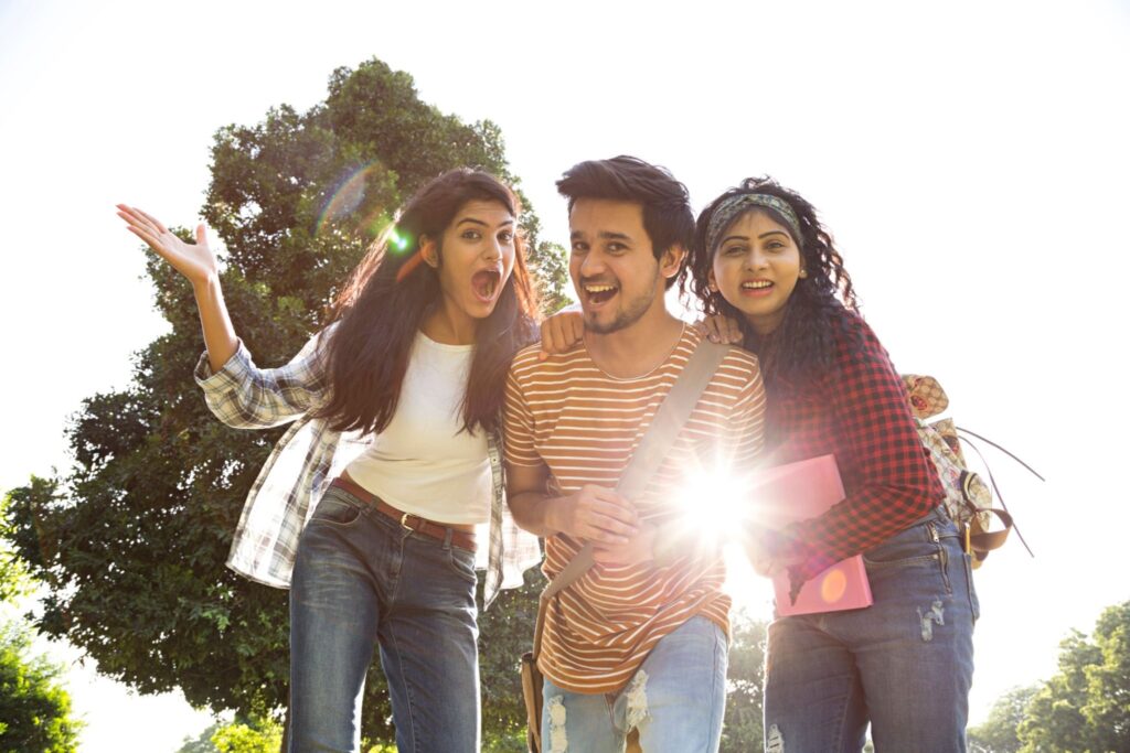 what is a polyamorous relationship