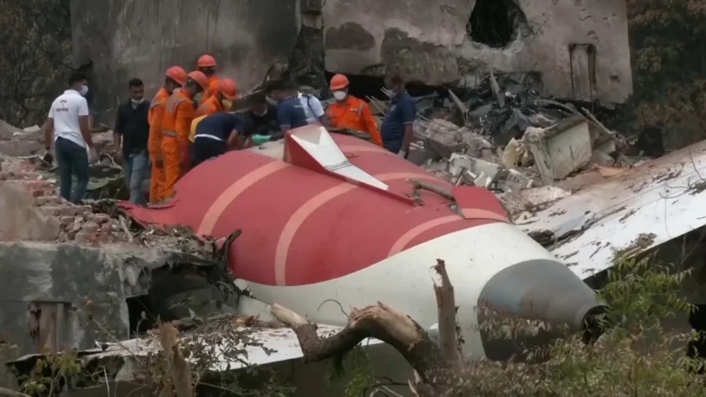 Air India AI171 Plane Crash: Fuel Cutoff Caused Dual Engine Failure, Says Preliminary Report